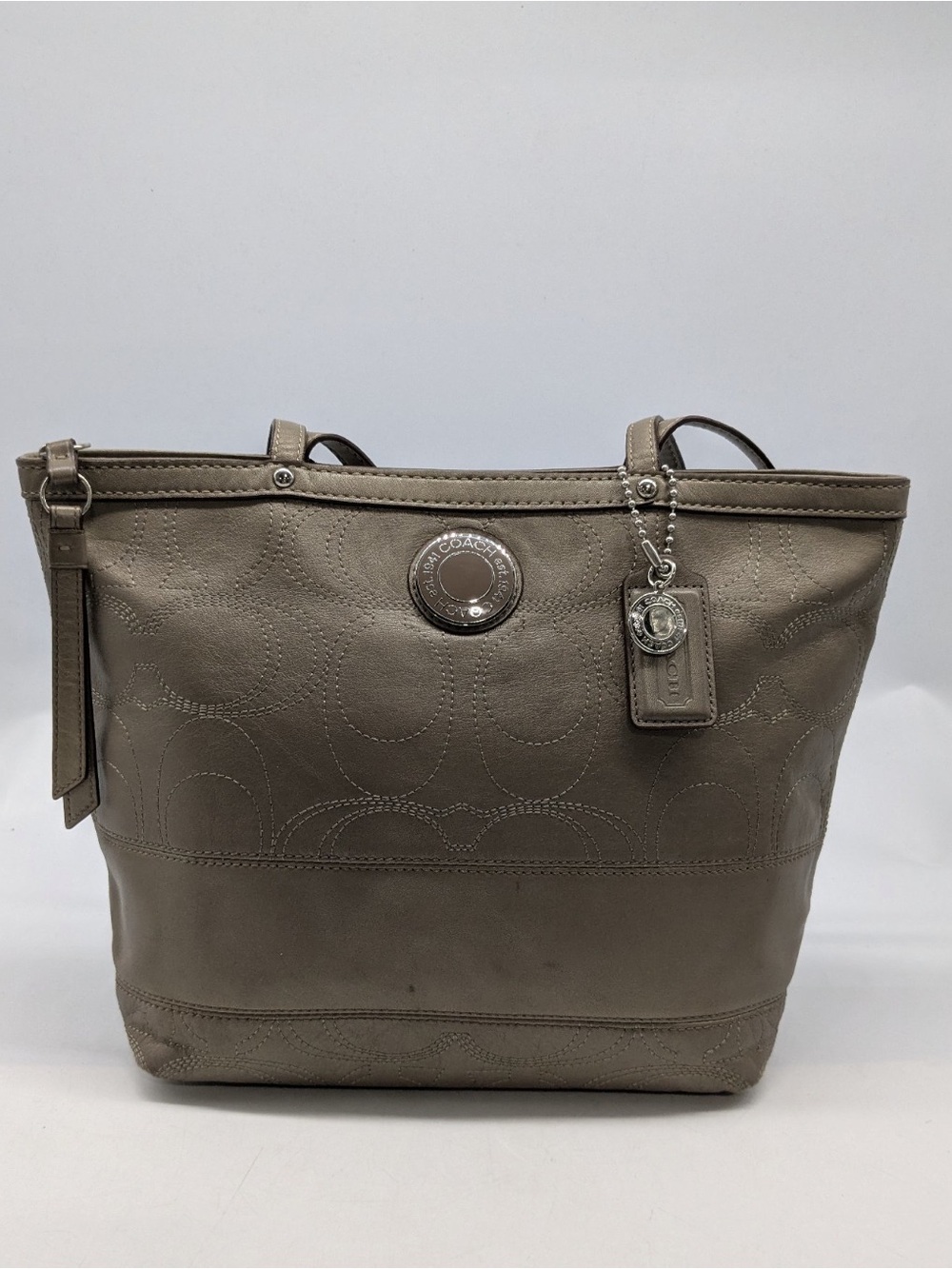 Coach Vintage Signature Outline C Stitch Metallic Leather Tote Shoulder (F19409)